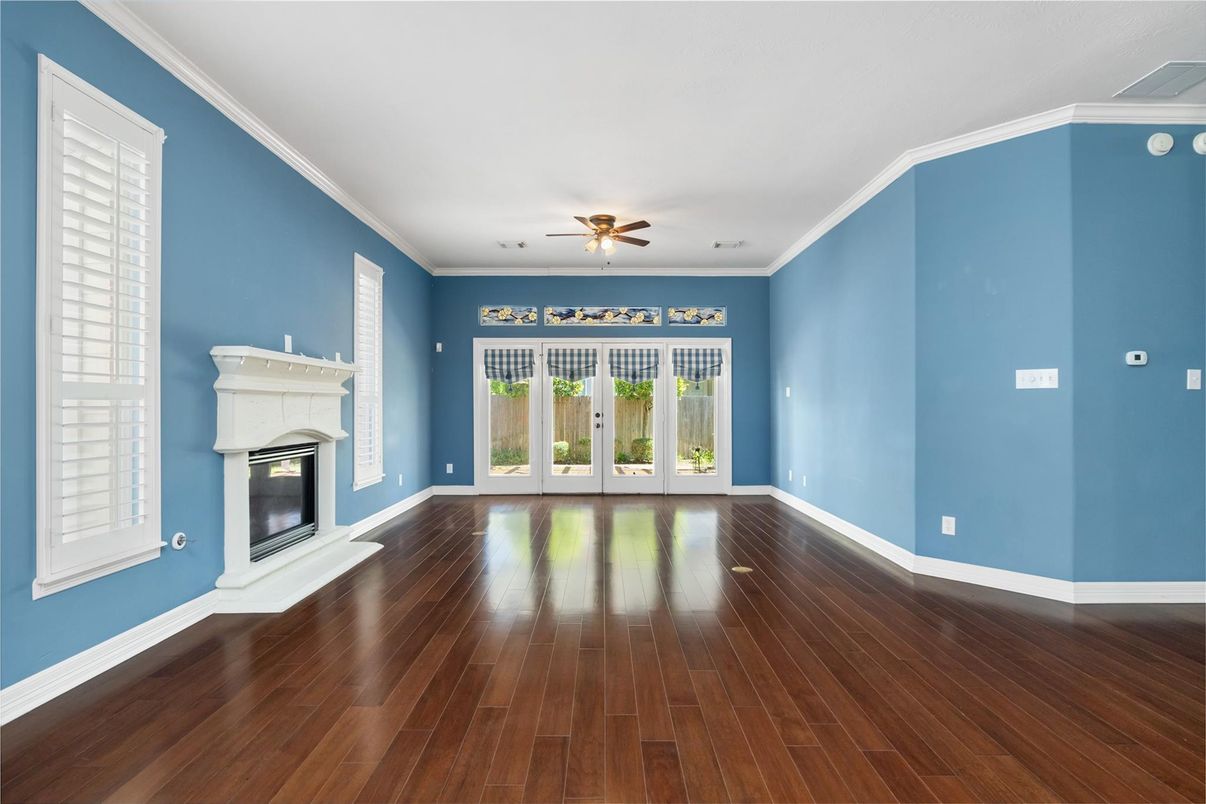 Empty room, Fireplace, Interior, Wood Texture Flooring