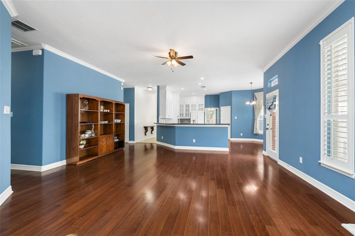 Chandelier, Empty room, Interior, Kitchen, Pendant Lights, Recessed Lighting, Wood Texture Flooring