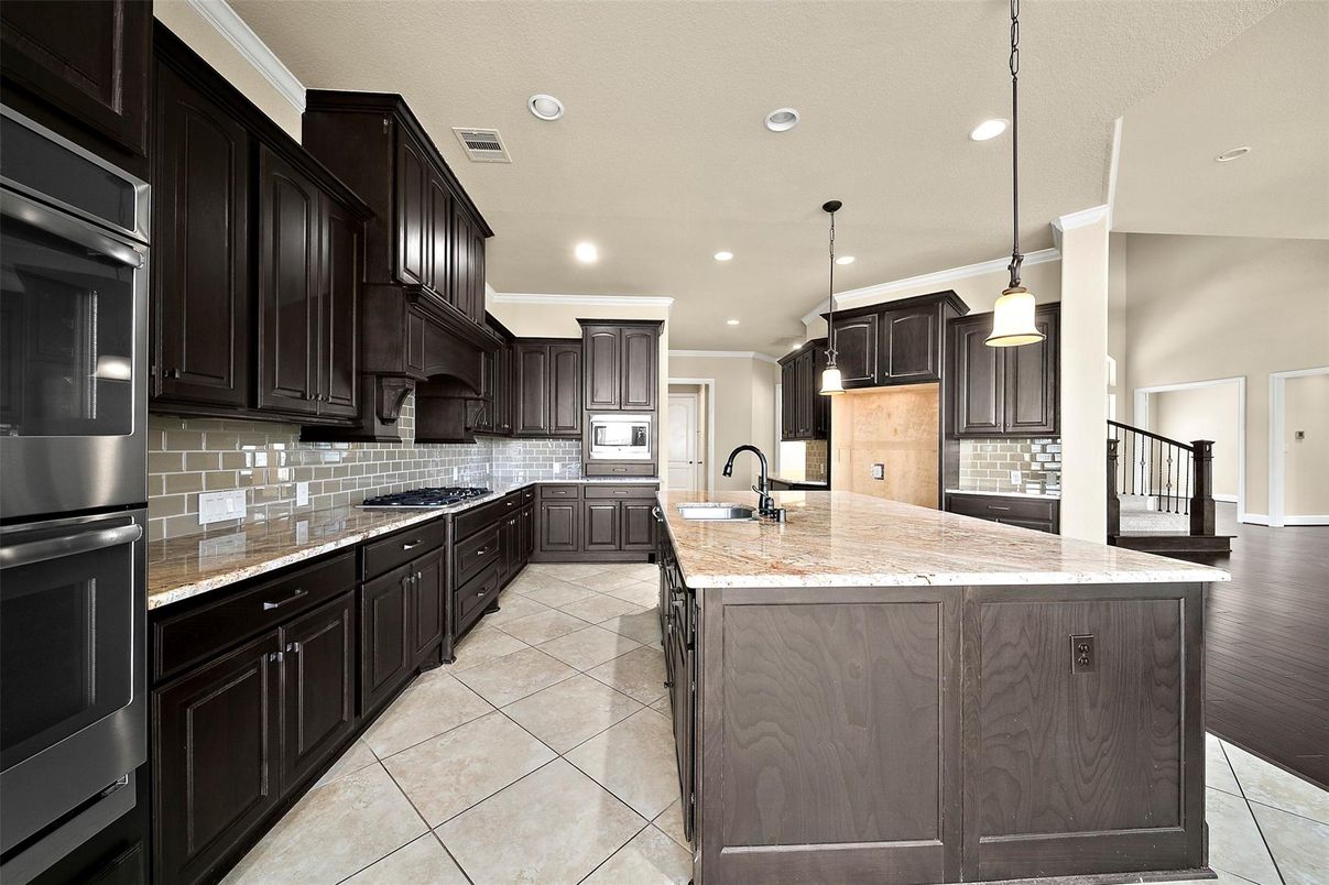 Interior, Kitchen, Pendant Lights, Recessed Lighting, Stainless Steel Appliances