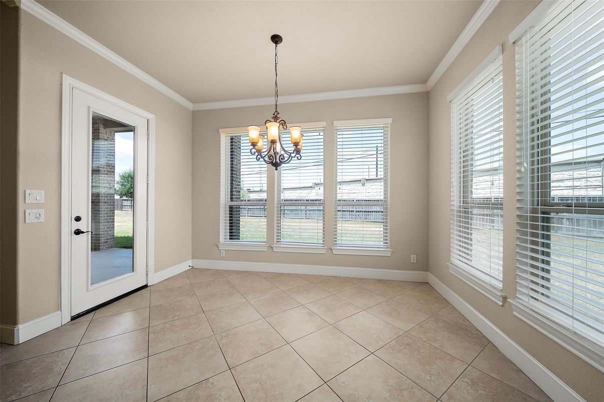 Chandelier, Empty room, Interior