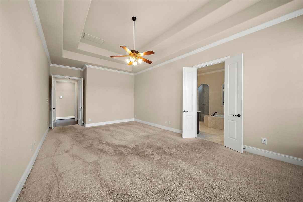 Bathroom, Empty room, Interior