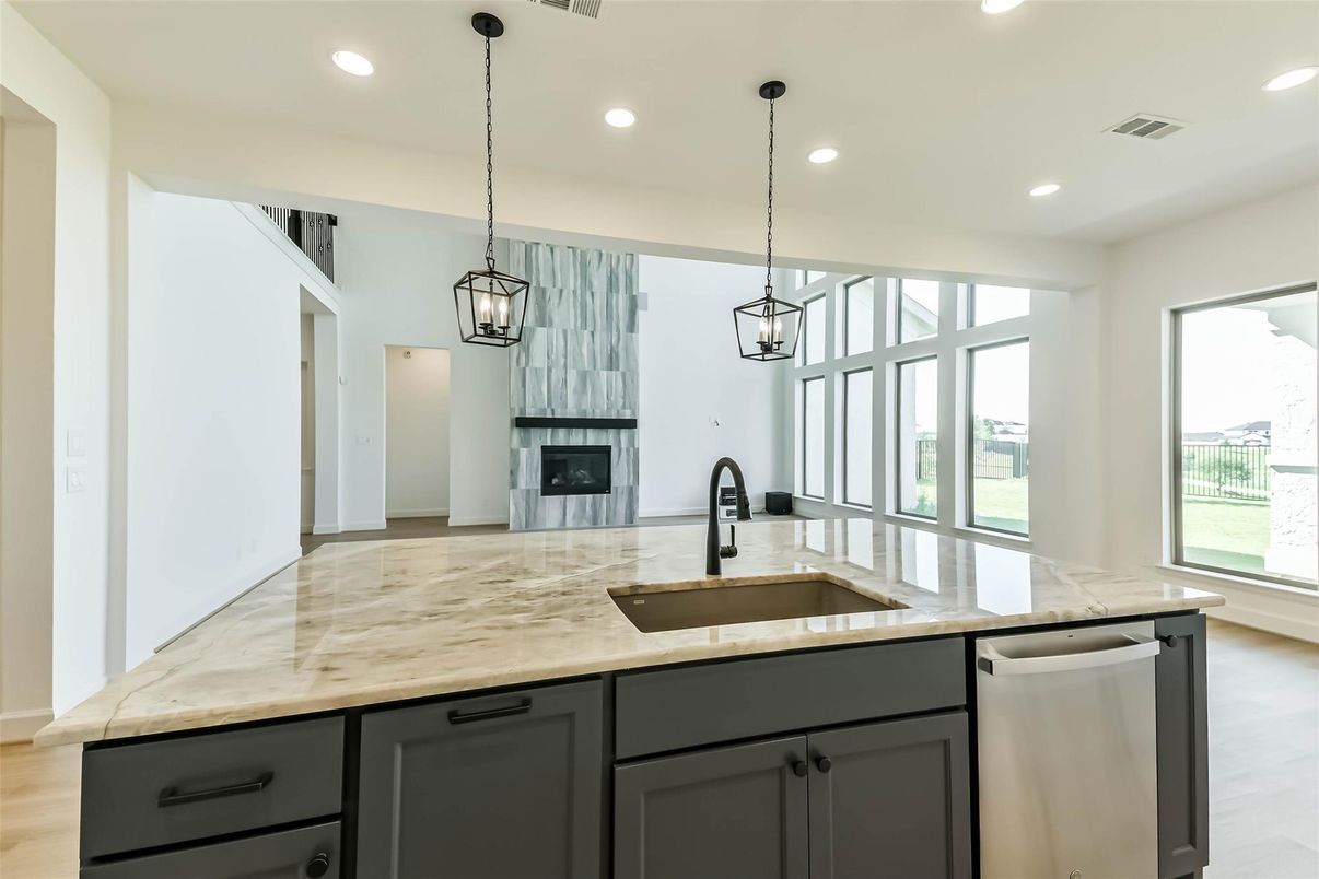 Fireplace, Interior, Kitchen, Pendant Lights, Recessed Lighting