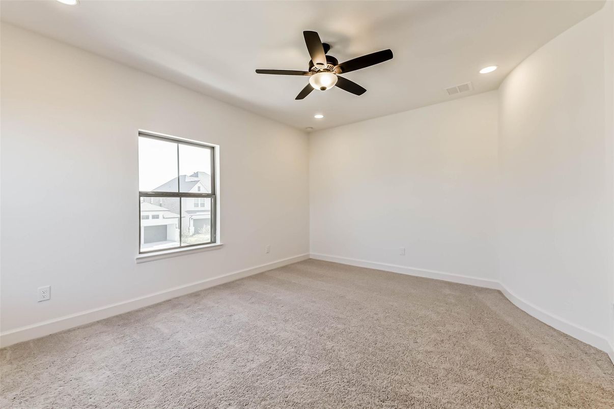 Empty room, Interior, Recessed Lighting
