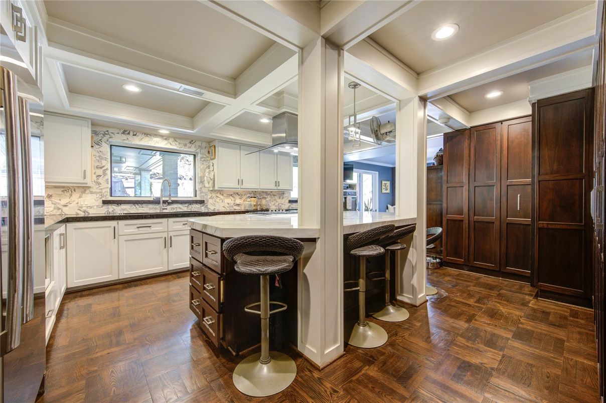 Interior, Kitchen, Recessed Lighting, Wood Texture Flooring