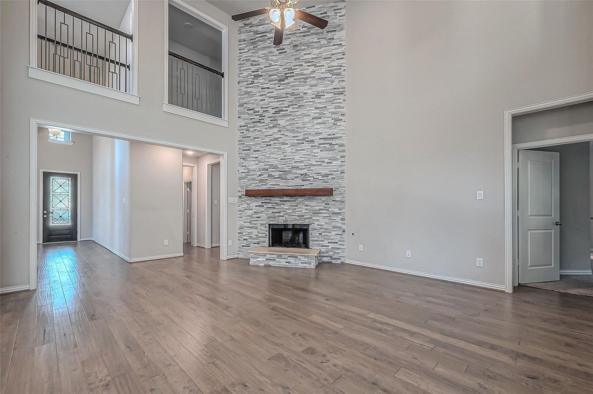 Empty room, Fireplace, Interior, Wood Texture Flooring