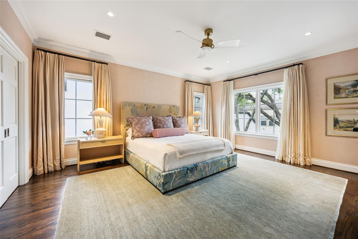 Bedroom, Interior, Recessed Lighting, Wood Texture Flooring