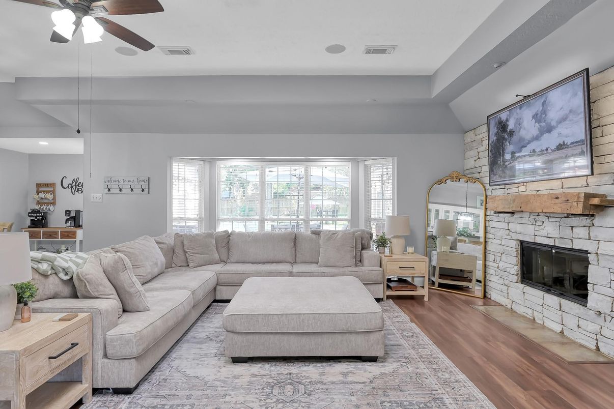 Fireplace, Interior, Living room, Recessed Lighting, Wood Texture Flooring