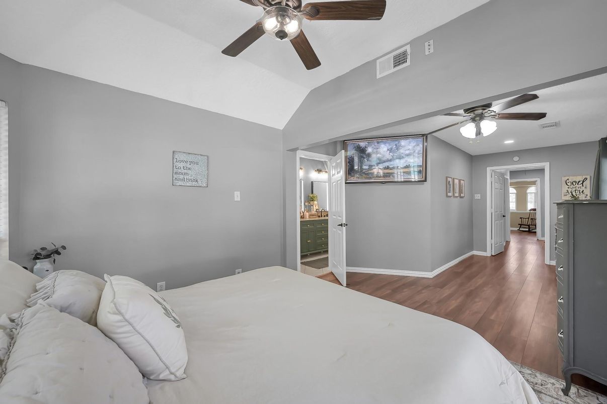 Bedroom, Interior, Recessed Lighting, Wood Texture Flooring