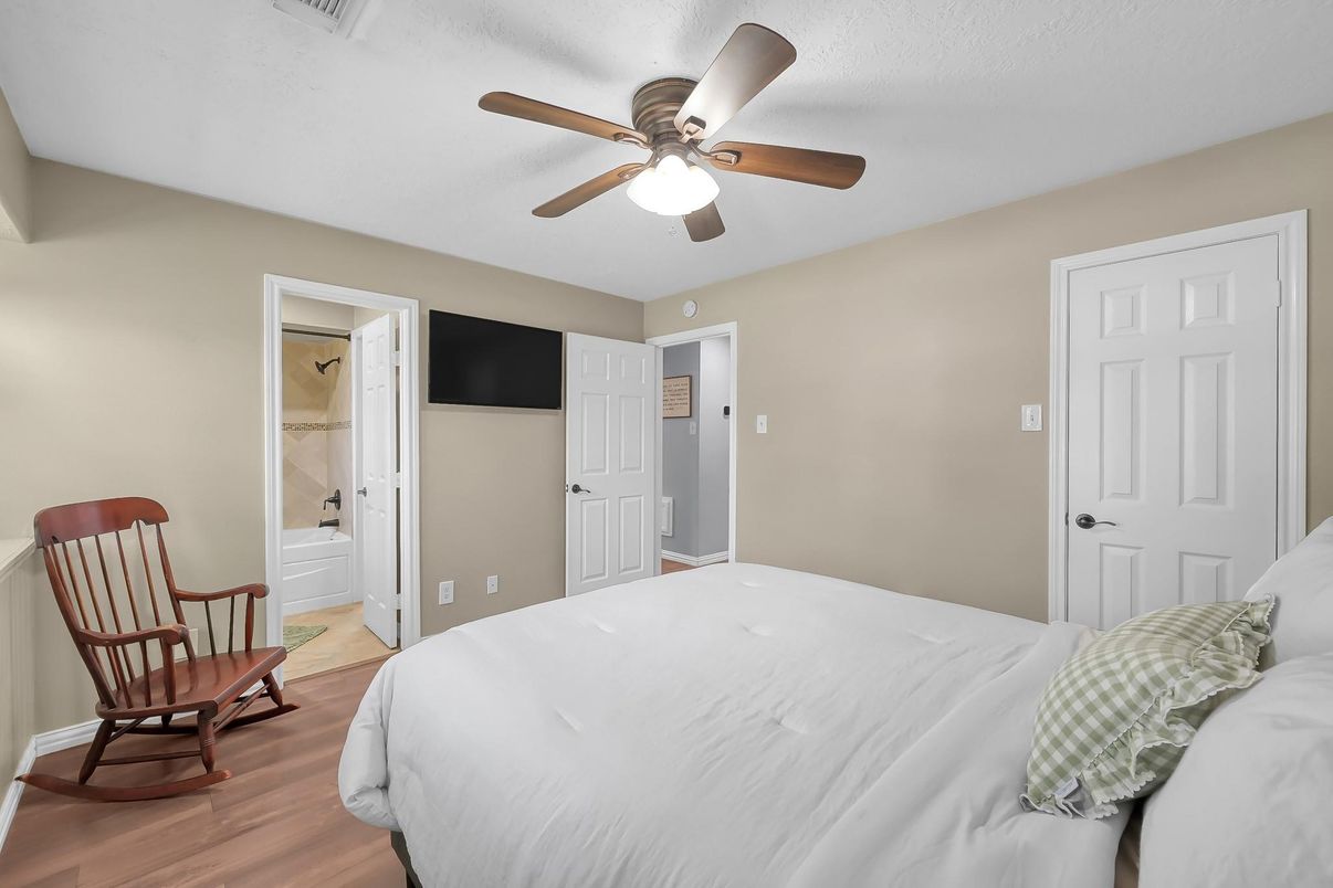 Bedroom, Interior, Wood Texture Flooring