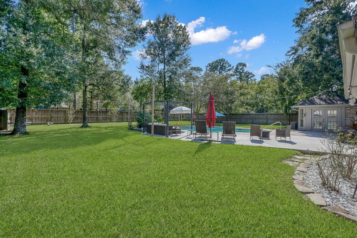 Backyard, Exterior, Playground