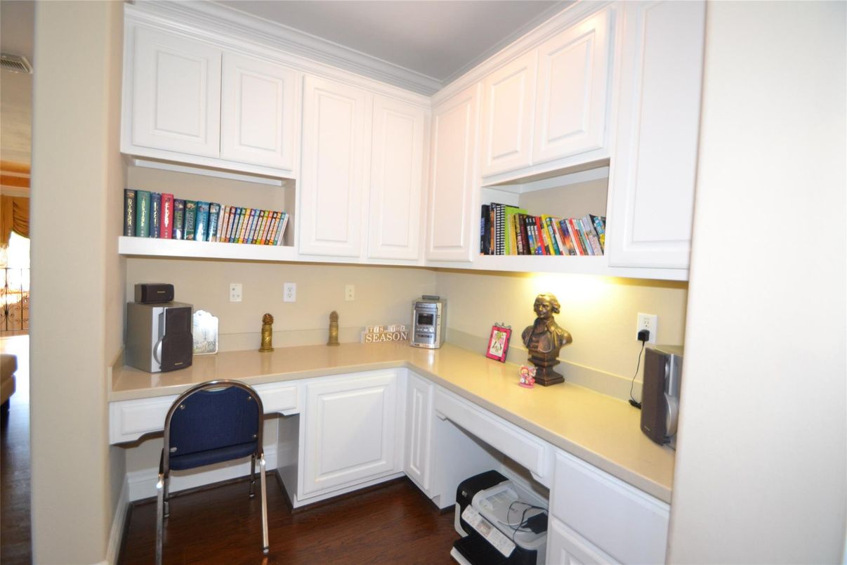 Home Office, Interior, Wood Texture Flooring