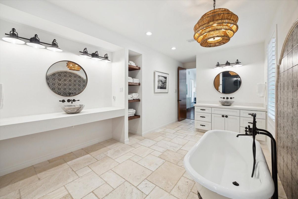 Bathroom, Free Standing Baths, Interior, Recessed Lighting