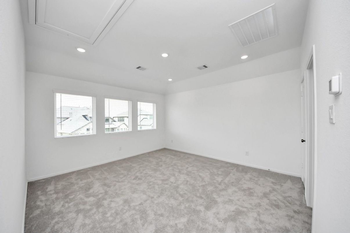 Empty room, Interior, Recessed Lighting