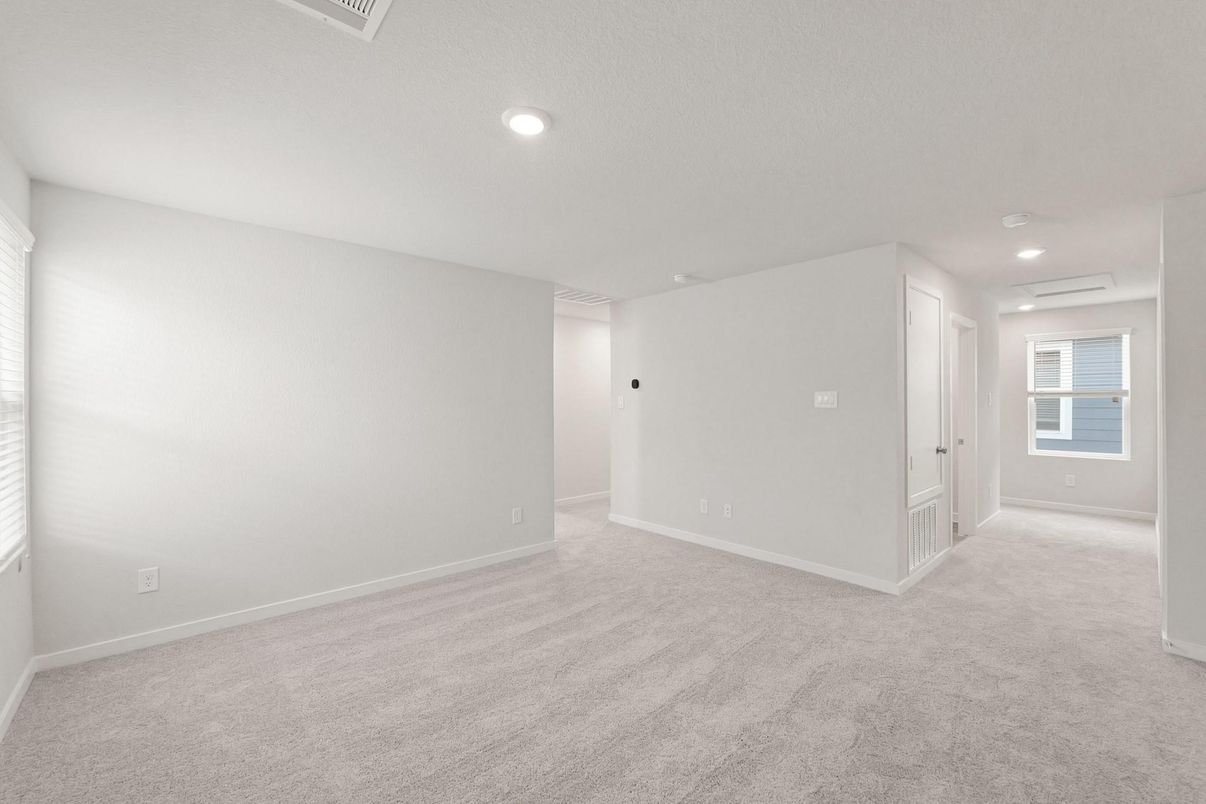 Empty room, Interior, Recessed Lighting