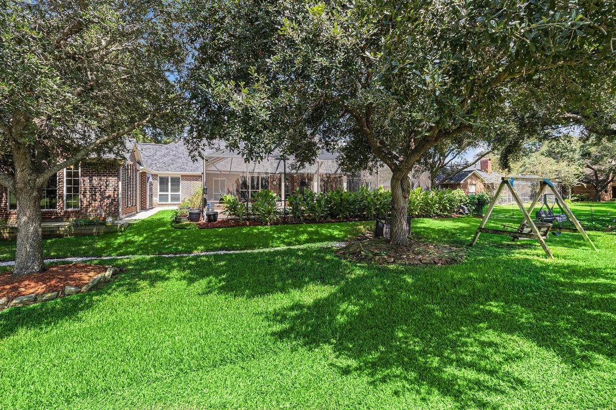 Backyard, Exterior, Playground