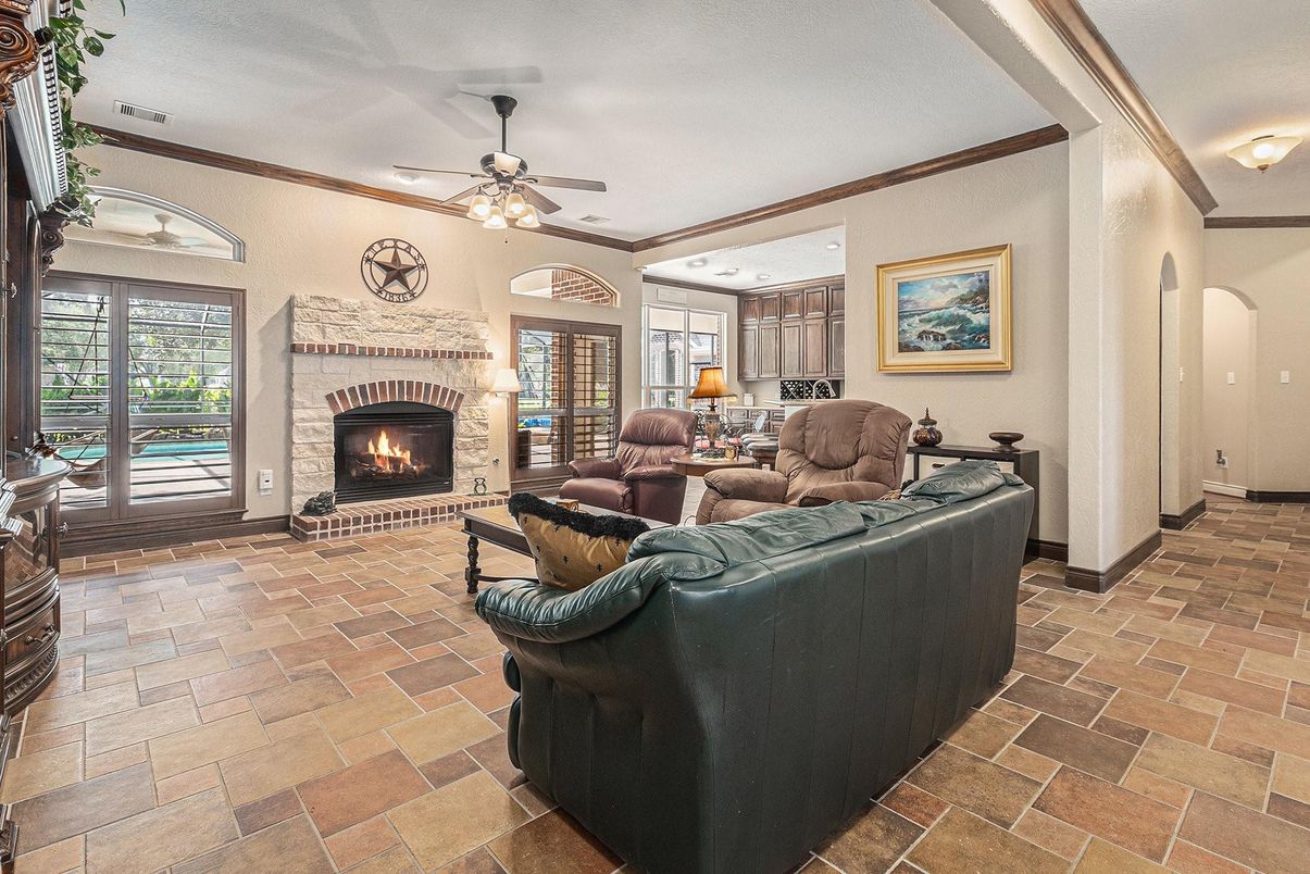 Fireplace, Interior, Living room