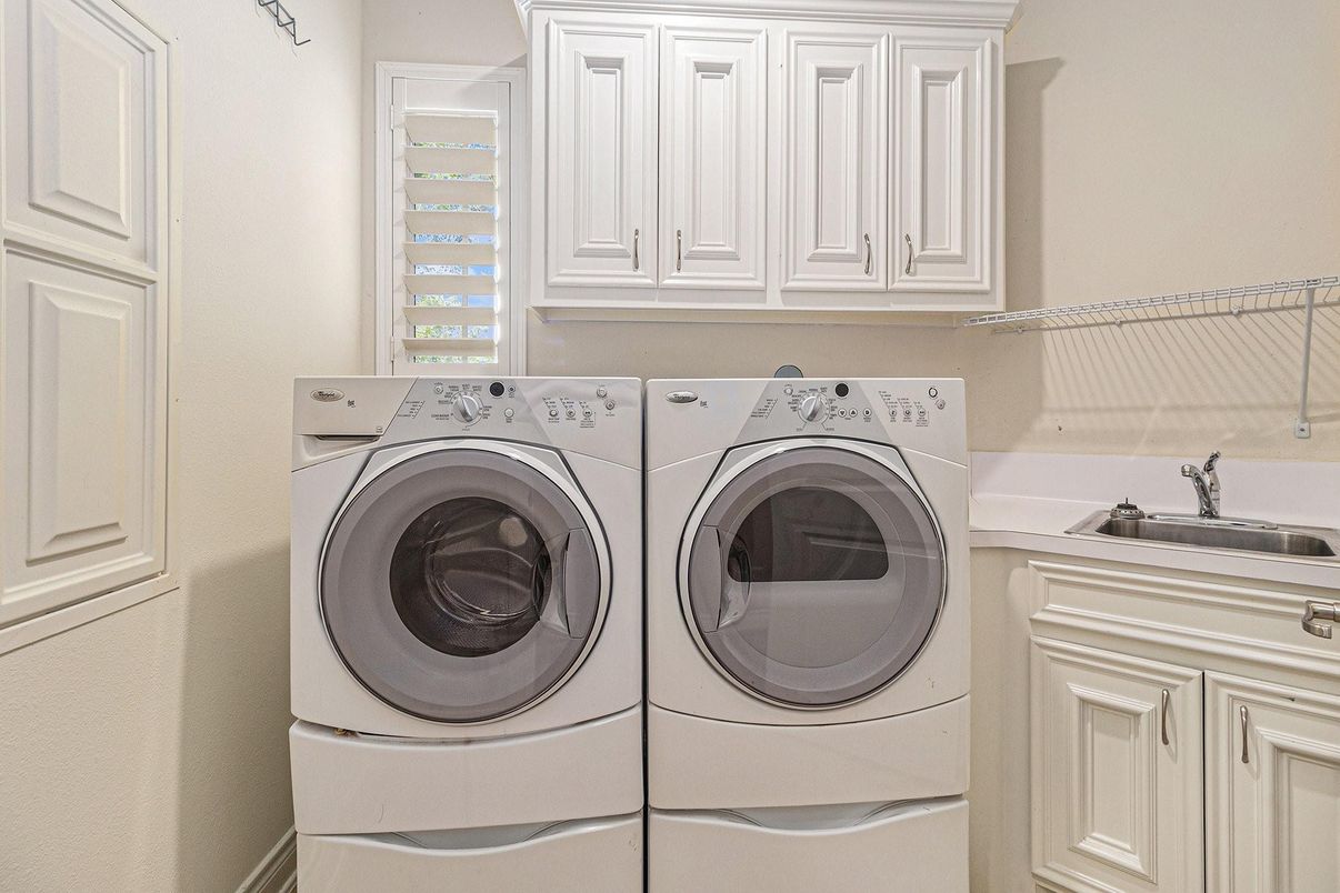 Interior, Utility Closets, Washer