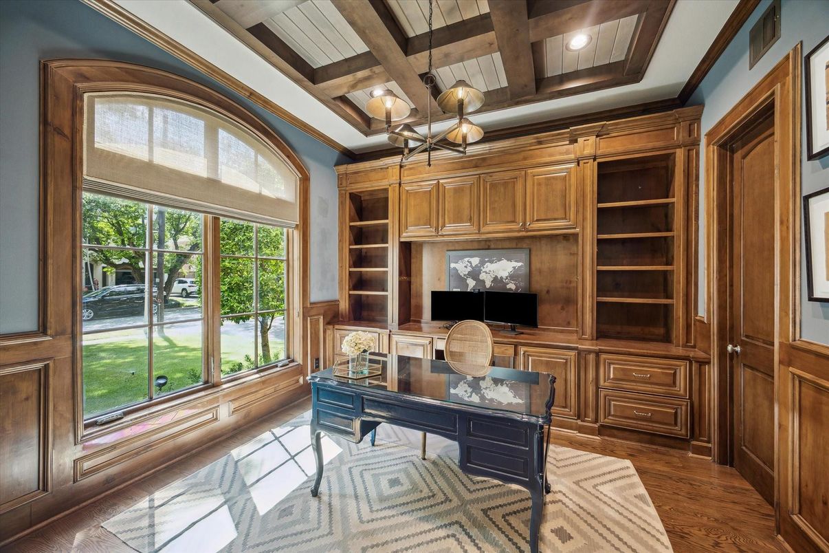 Home Office, Interior, Recessed Lighting, Wooden Beams, Wood Texture Flooring, Wooden Walls