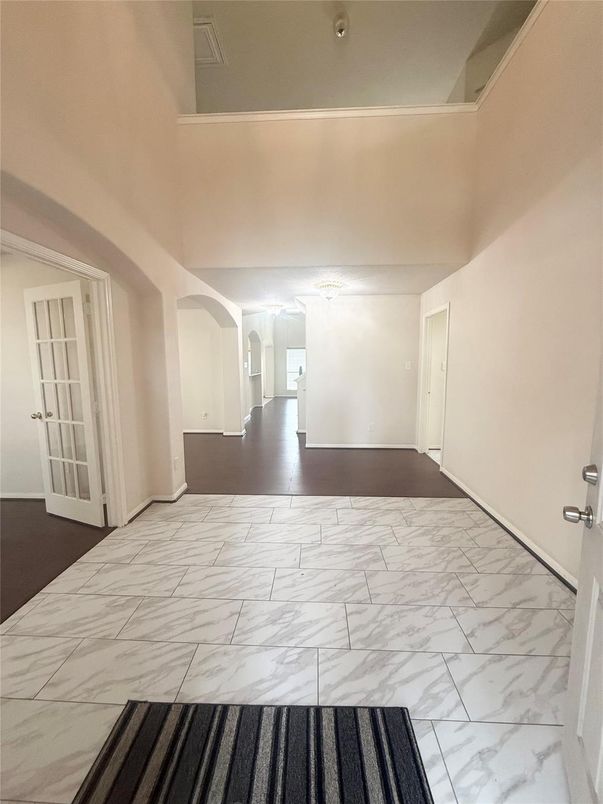 Empty room, Interior, Marble