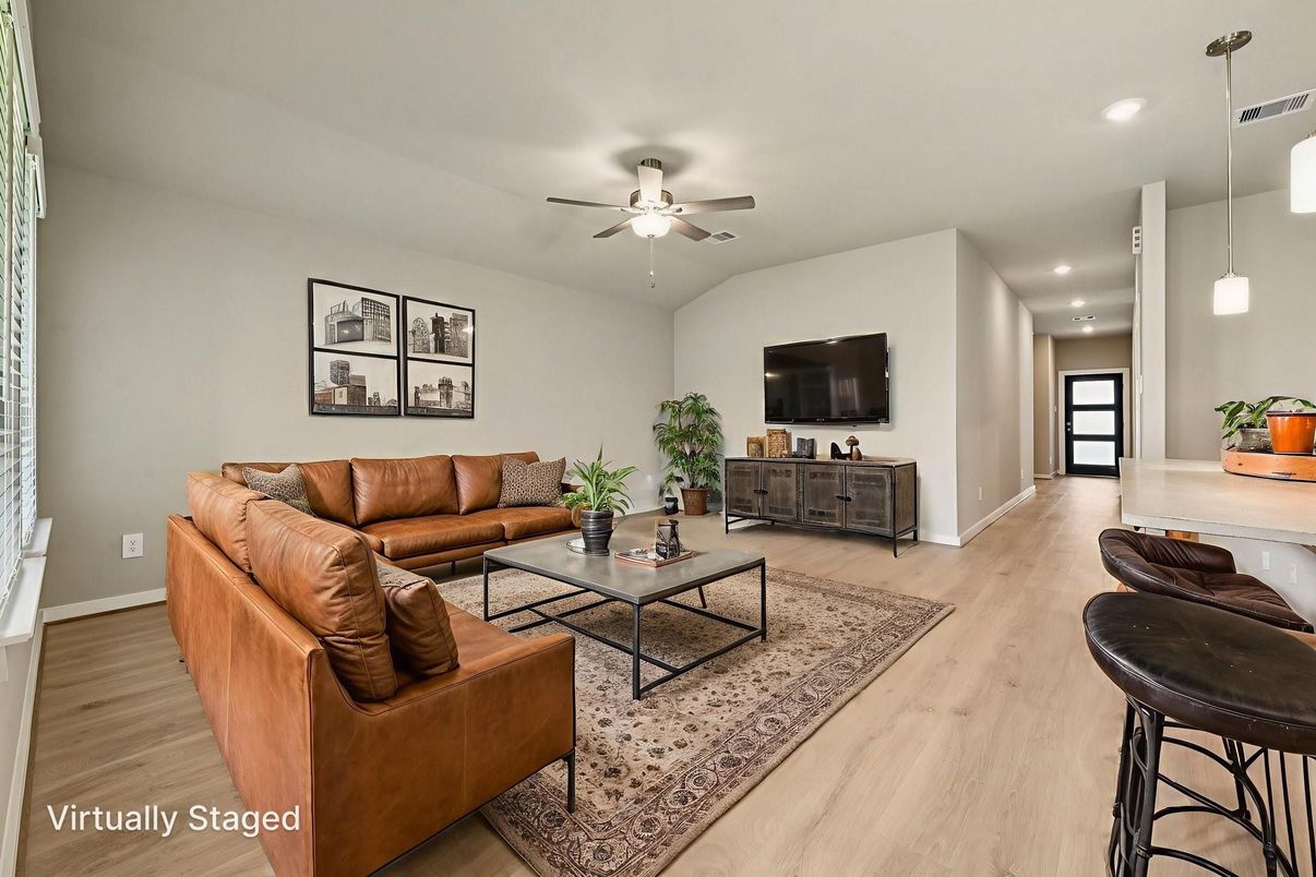 Interior, Living room, Pendant Lights, Recessed Lighting, Wood Texture Flooring