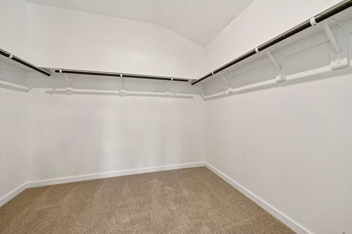Empty room, Interior, Walk-in Closets