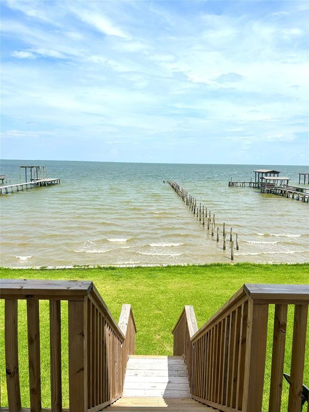 Exterior, Water