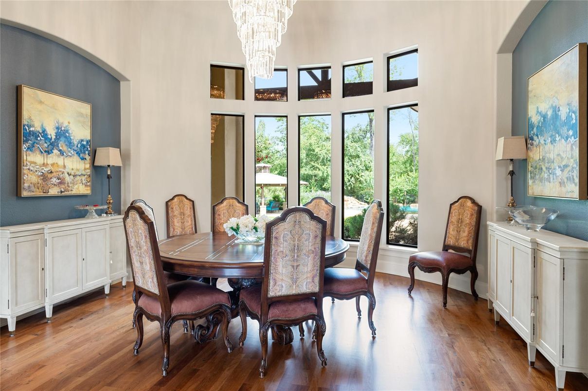 Chandelier, Dining room, Interior, Wood Texture Flooring