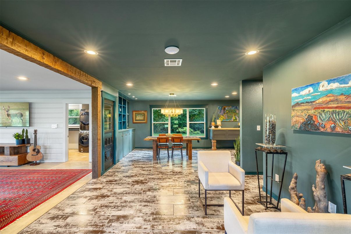 Chandelier, Dining room, Interior, Recessed Lighting