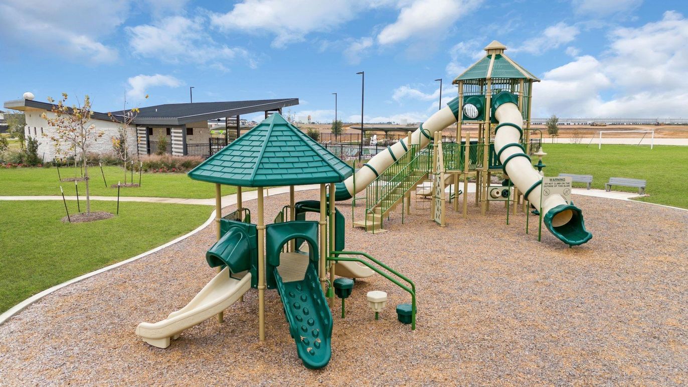 Backyard, Exterior, Playground