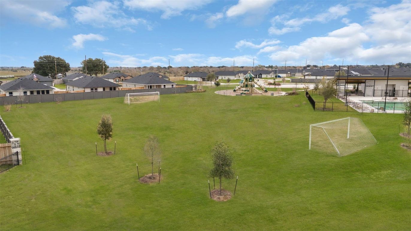 Backyard, Exterior, Playground