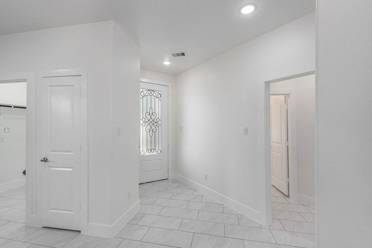 Interior, Marble, Recessed Lighting