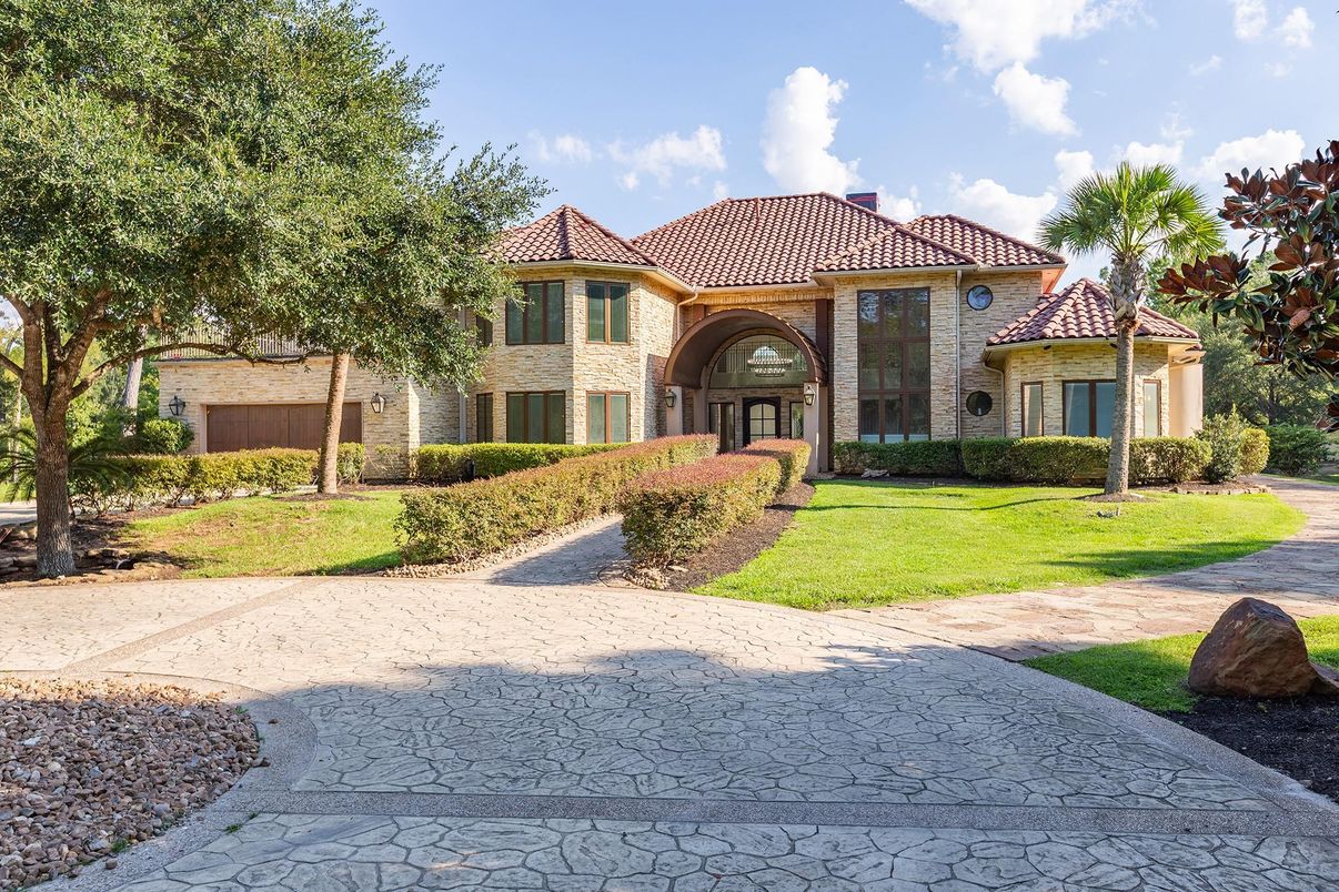Attached, Backyard, Exterior, Facade, Mediterranean