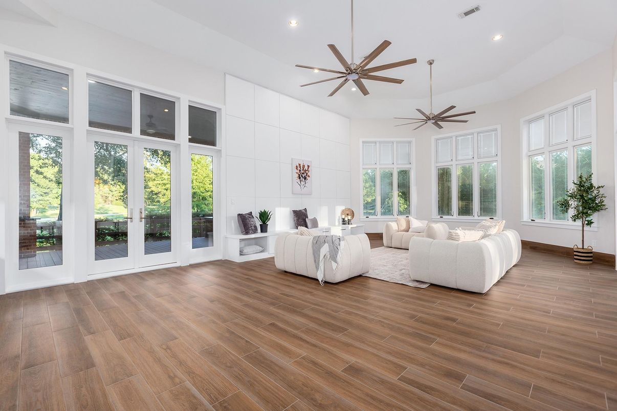 Interior, Living room, Pendant Lights, Recessed Lighting, Wood Texture Flooring