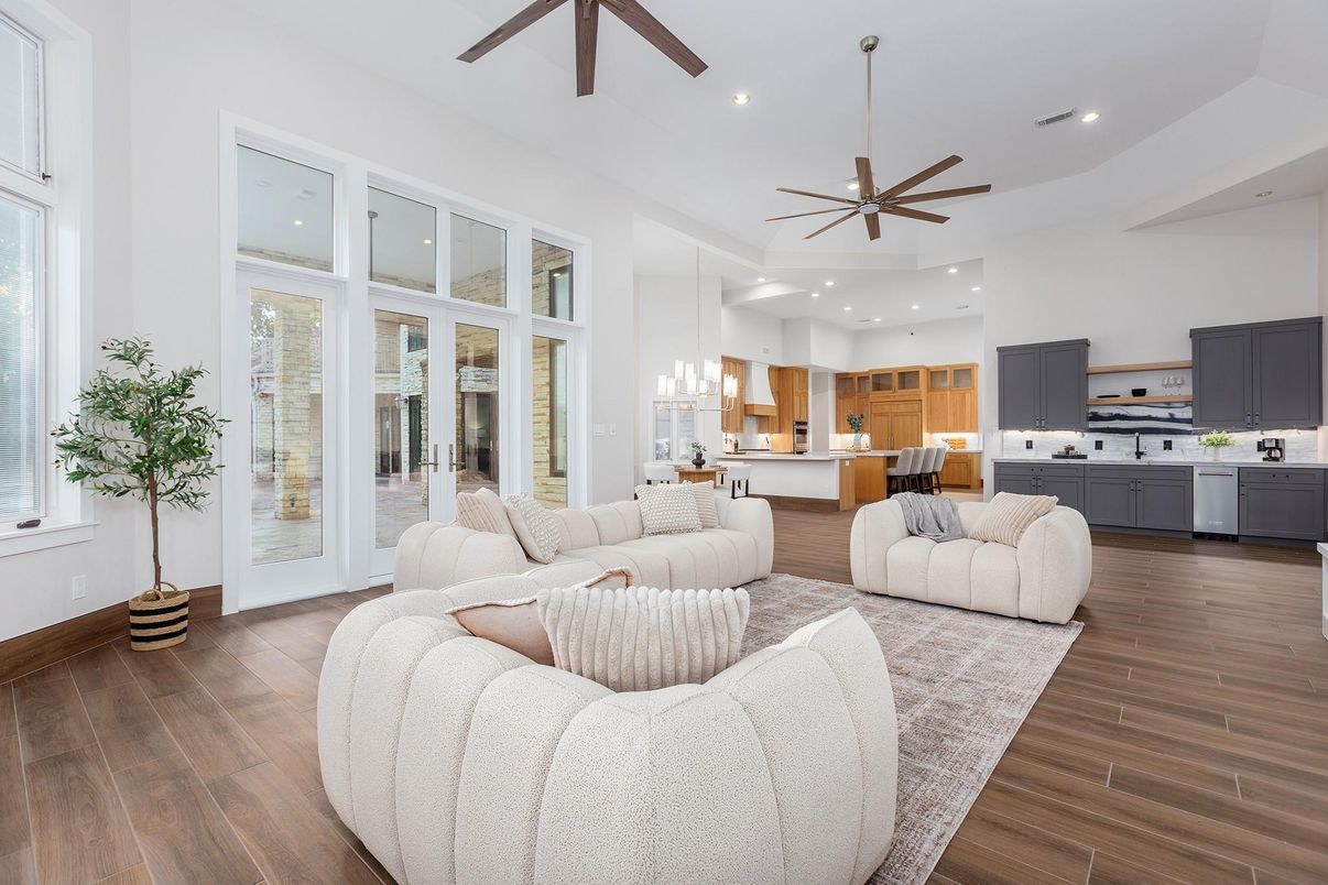 Interior, Kitchen, Living room, Pendant Lights, Recessed Lighting, Wood Texture Flooring