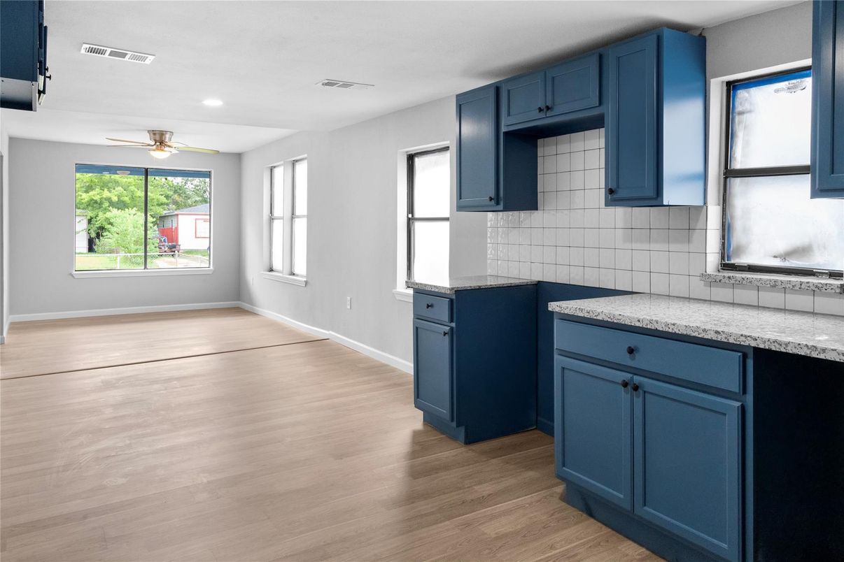Interior, Kitchen, Recessed Lighting, Wood Texture Flooring