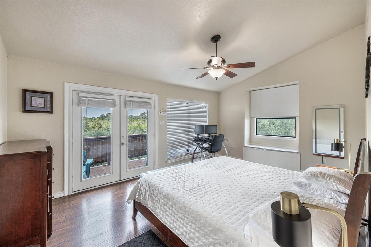 Bedroom, Home Office, Interior, Wood Texture Flooring