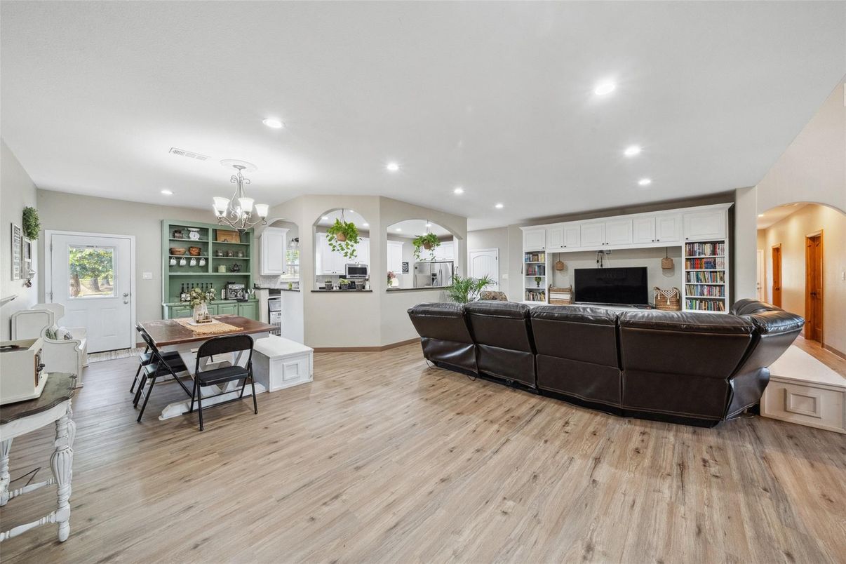 Chandelier, Dining room, Interior, Living room, Recessed Lighting, Wood Texture Flooring