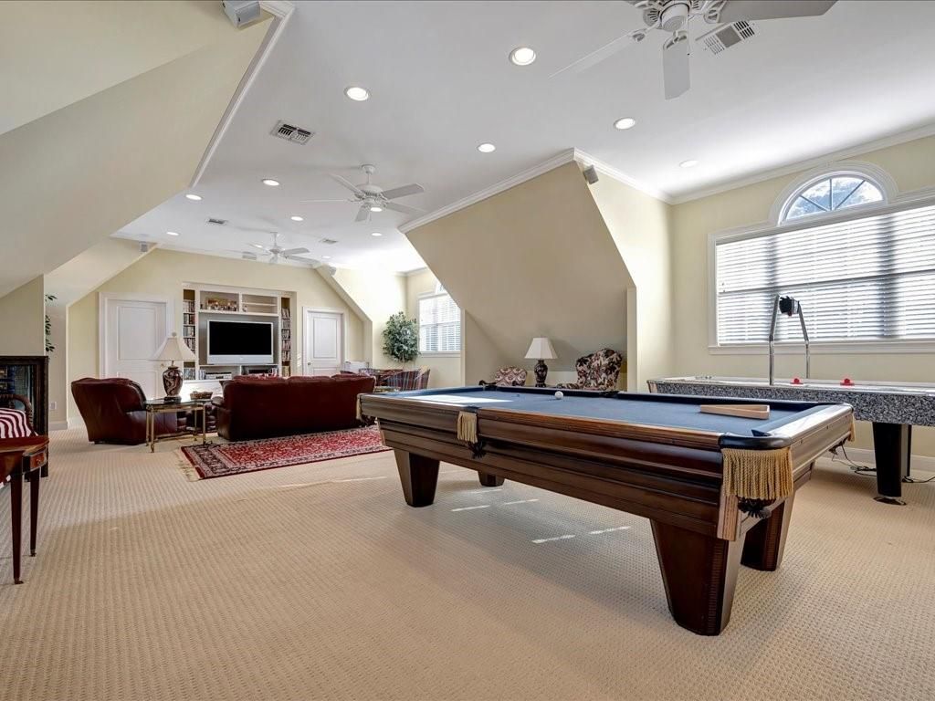 Billiard Table, Game Room, Interior, Living room, Recessed Lighting