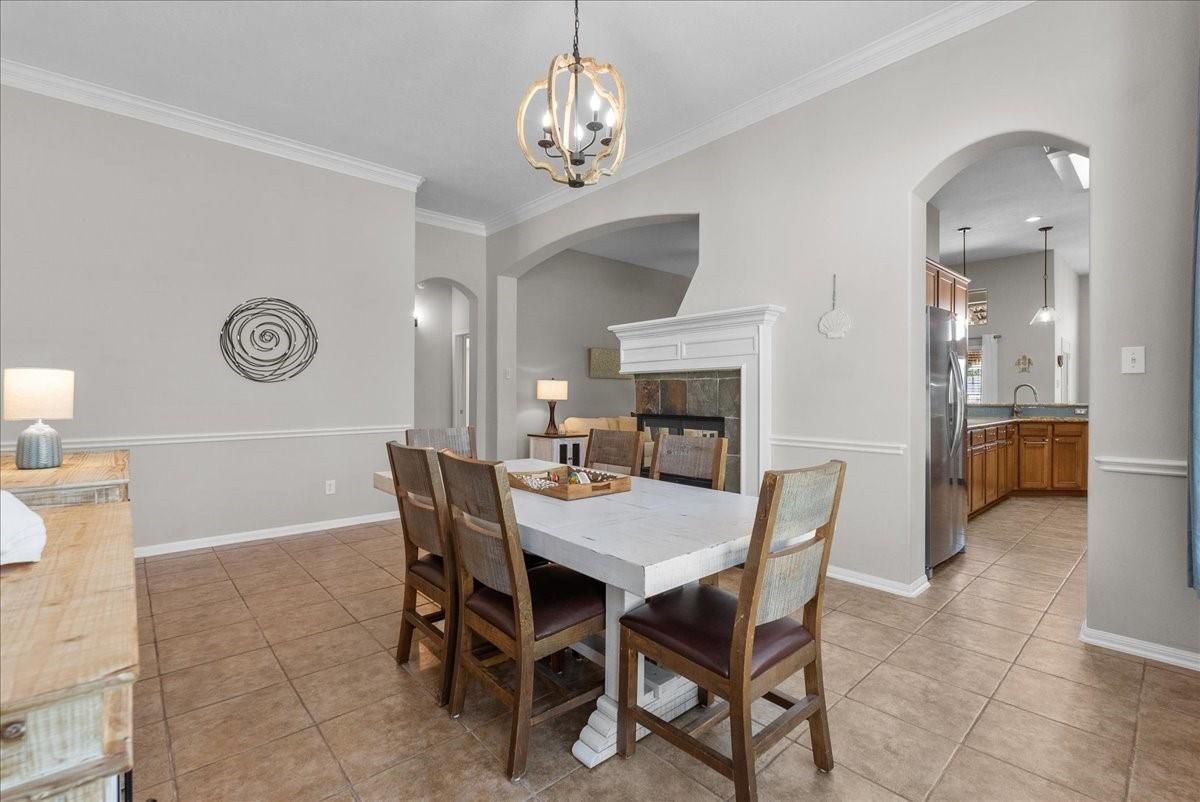 Dining room, Fireplace, Interior, Pendant Lights