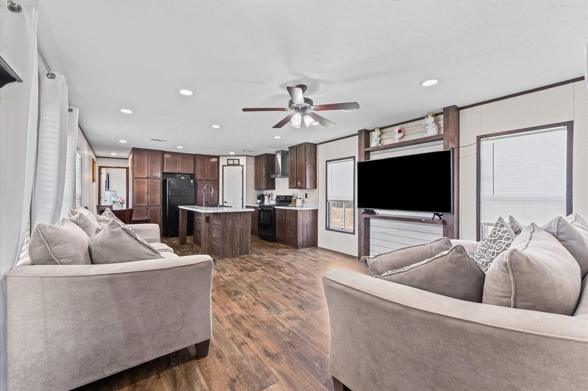 Interior, Kitchen, Living room, Recessed Lighting, Wood Texture Flooring