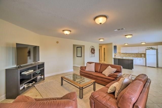 Interior, Kitchen, Living room, Recessed Lighting