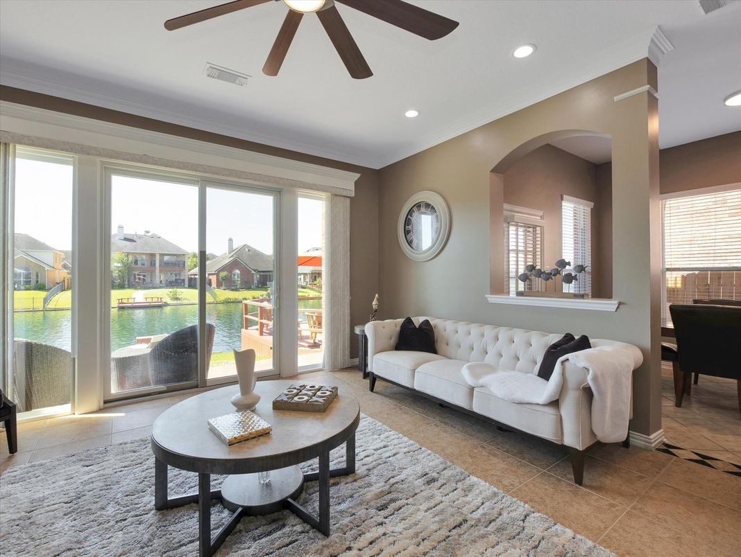 Interior, Living room, Recessed Lighting