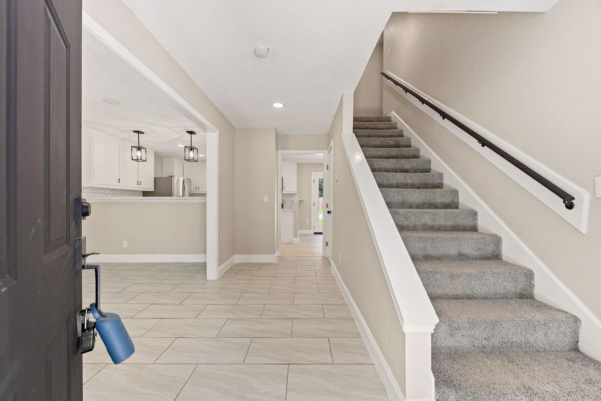 Interior, Pendant Lights, Recessed Lighting