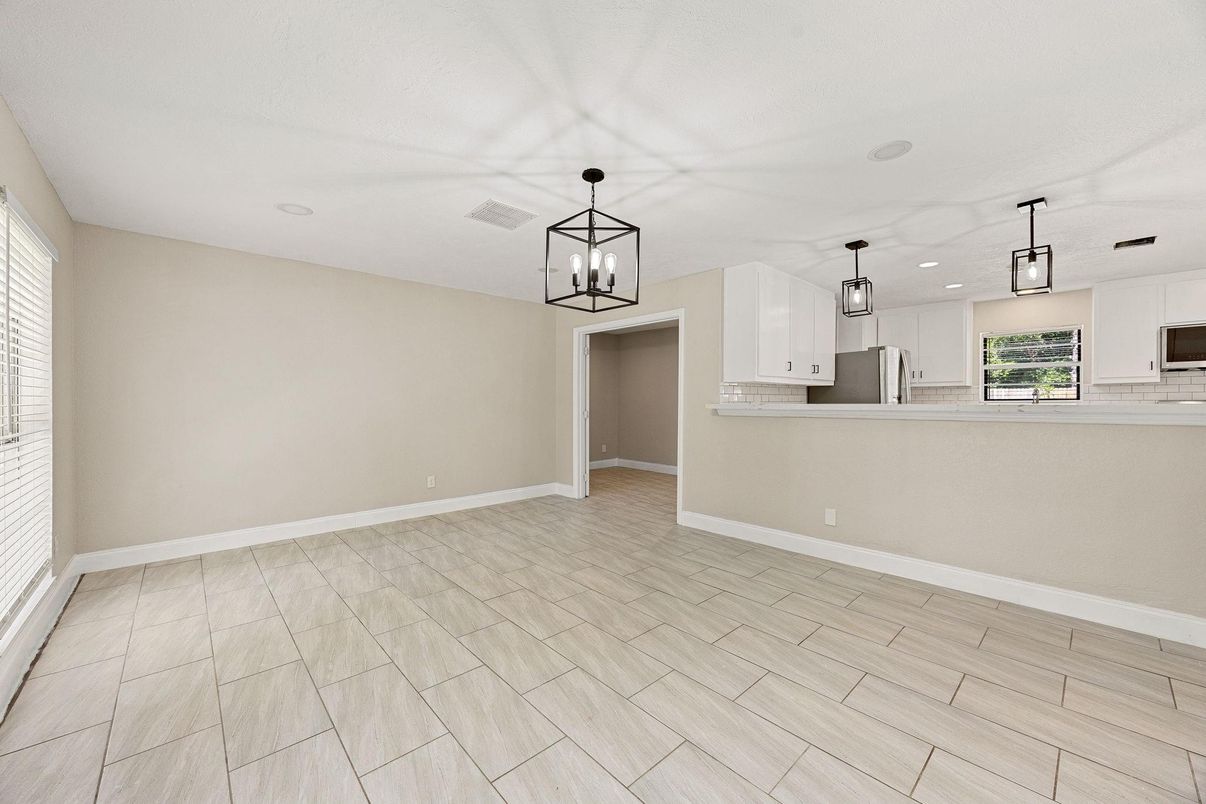 Empty room, Interior, Kitchen, Pendant Lights, Recessed Lighting