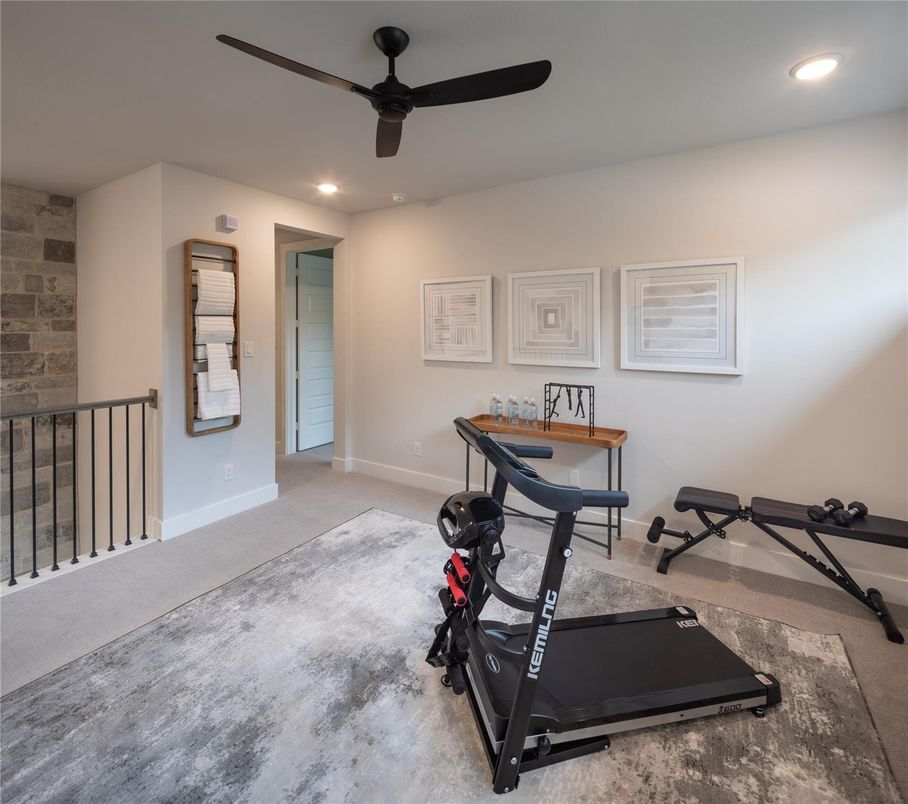 Fitness Equipment, Interior, Recessed Lighting, Stone Walls