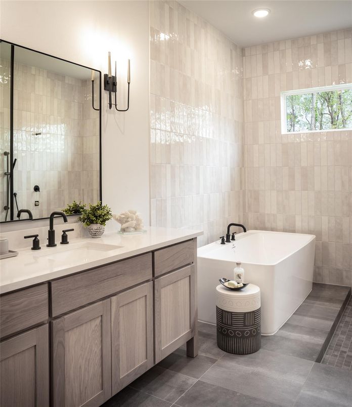 Bathroom, Dual Sink Vanities, Free Standing Baths, Glass Shower, Interior, Recessed Lighting