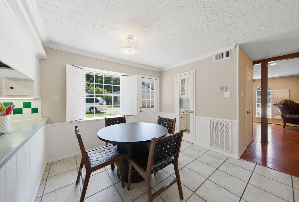 Dining room, Interior, Wood Texture Flooring