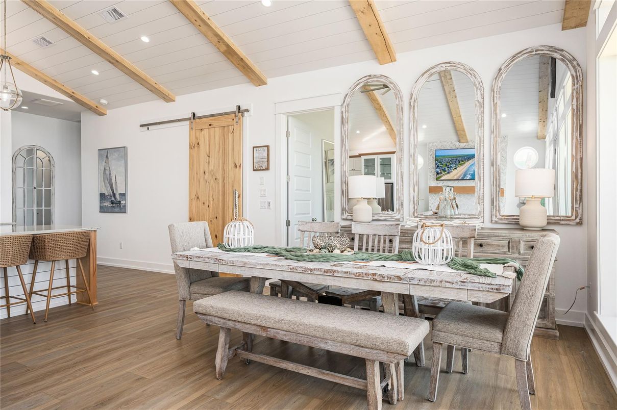 Dining room, Interior, Recessed Lighting, Wooden Beams, Wood Texture Flooring