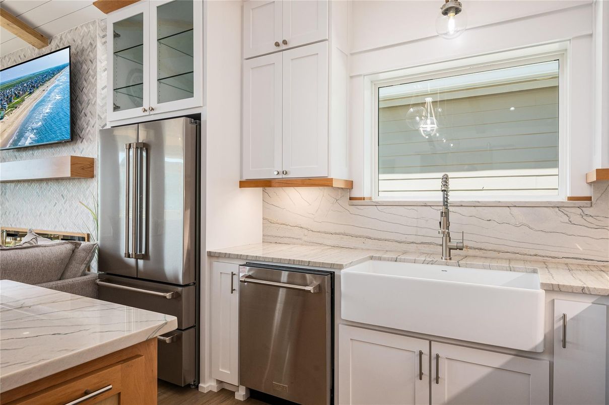 Interior, Kitchen, Marble Walls, Stainless Steel Appliances