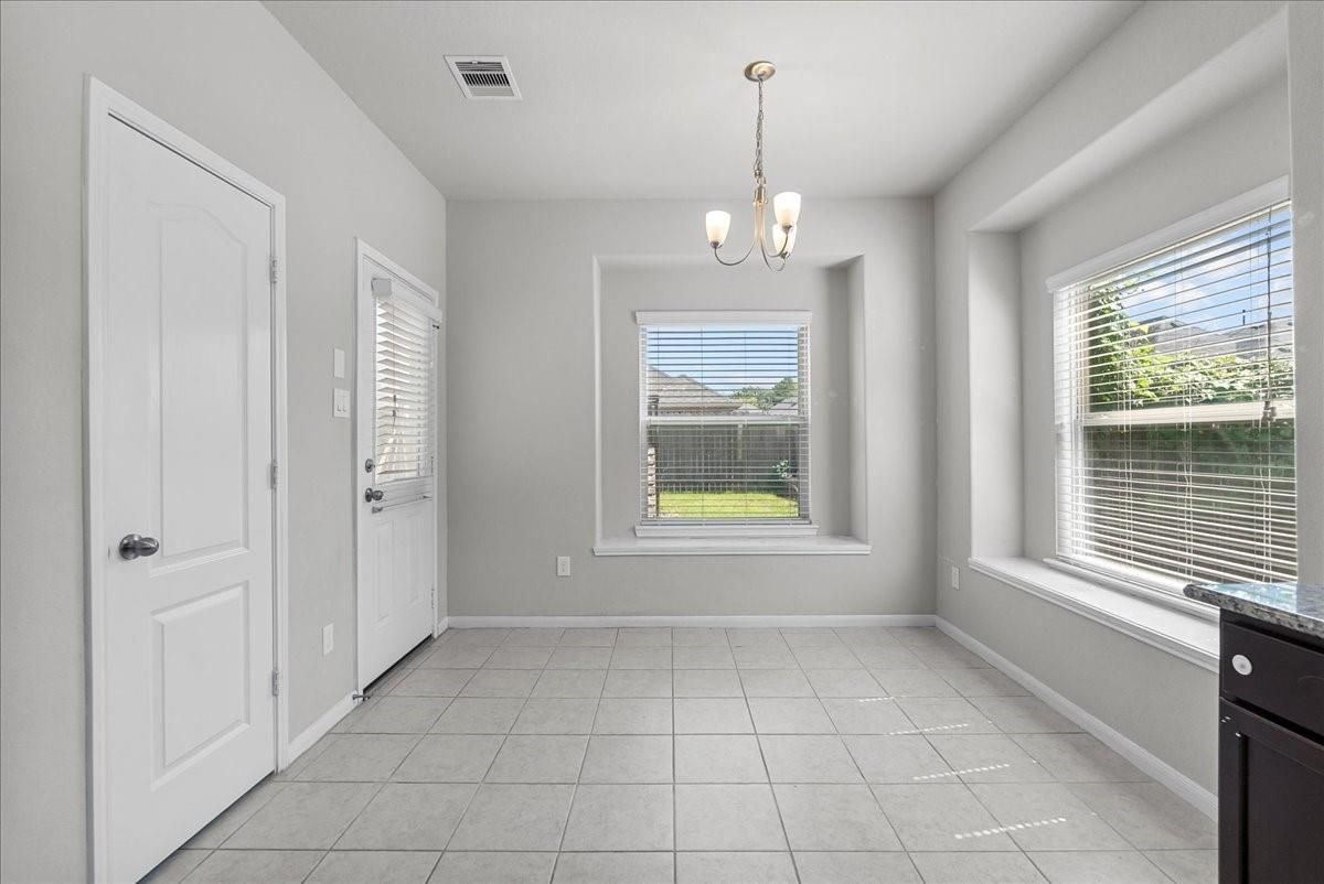Chandelier, Empty room, Interior